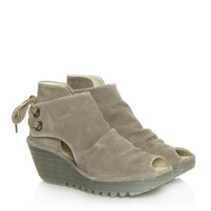 Fly London Yema Wedge Sandal